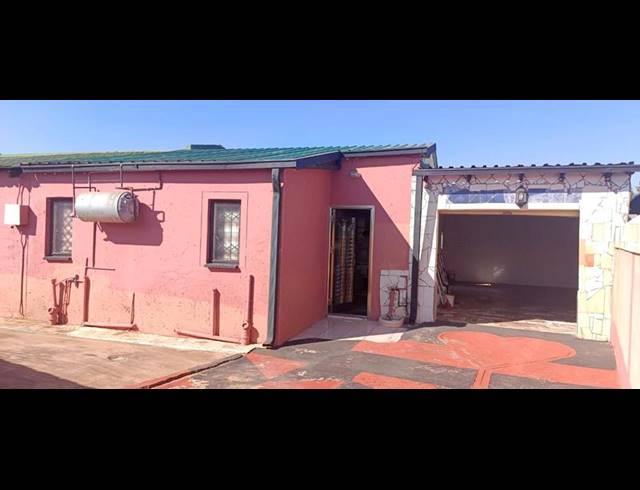 3 BEDROOM HOUSE FOR SALE IN GLEN RIDGE